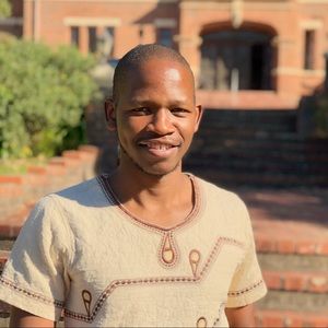 Meet your Posher, Zweli